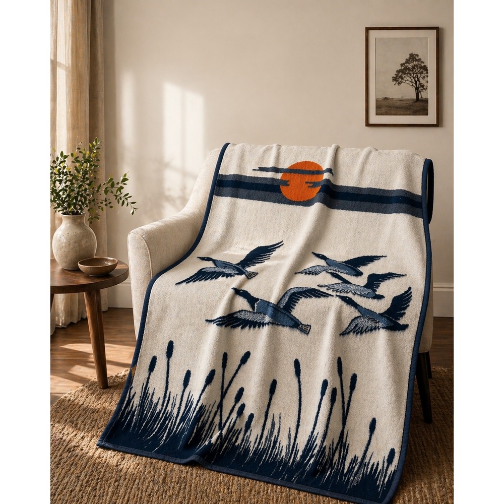 Safari Weavers Vintage West Germany Reversible Duck Sunset Blanket 56x74 Navy